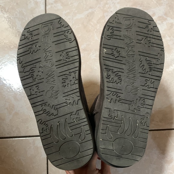 Bearpaw - Picture 5 of 5